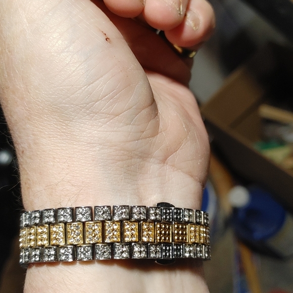 Watch - Picture 4 of 5